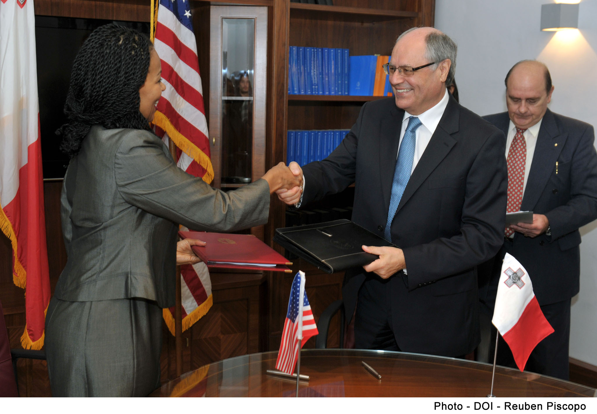 Malta and US sign FATCA Agreement